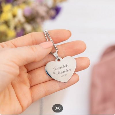 Colgante corazón grabado