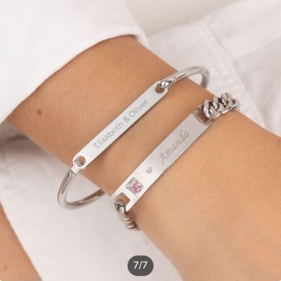 Esclava de mujer con grabado